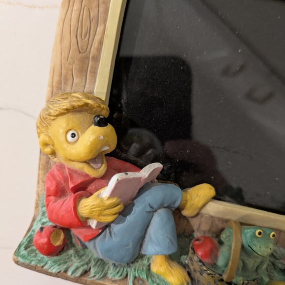 Bernestien Bears Picture Frame - Picture 2 of 7